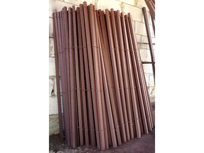 Столб 40*40*1,5 (стандарт) 2,4 м загрунтованный